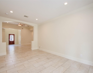 10572 Twin Oak Drive - Photo Thumbnail 17