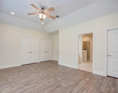 10572 Twin Oak Drive - Photo Thumbnail 27