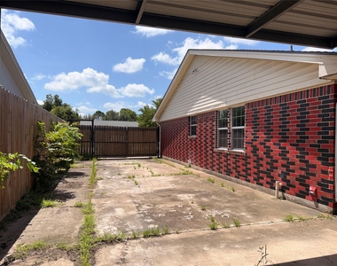 6841 Flamingo Drive - Photo Thumbnail 11