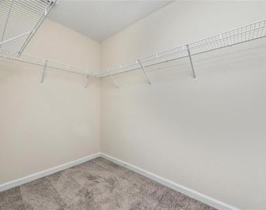 2843 Alder Berry Boulevard - Photo Thumbnail 10