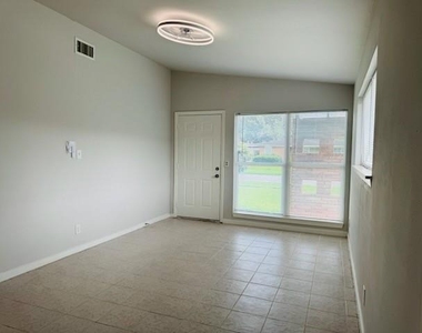 647 Regal Street - Photo Thumbnail 2