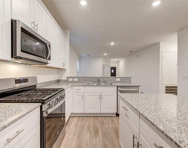 1309 Coco Ray Lane - Photo Thumbnail 17