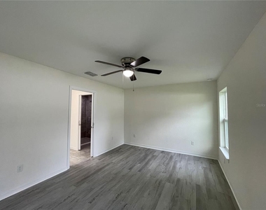 16958 Sw 20th Court Road - Photo Thumbnail 13