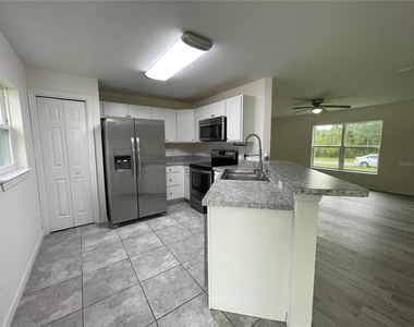 16958 Sw 20th Court Road - Photo Thumbnail 9