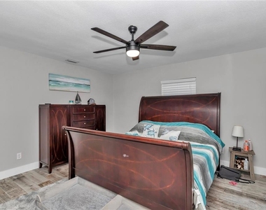 1409 Se 4th Avenue - Photo Thumbnail 46