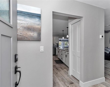 1409 Se 4th Avenue - Photo Thumbnail 11