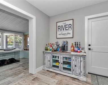 1409 Se 4th Avenue - Photo Thumbnail 18