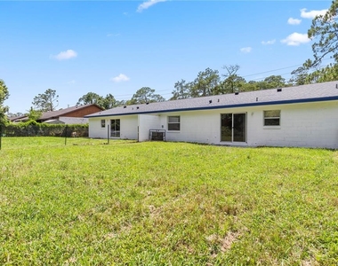 1923 Bonneville Drive - Photo Thumbnail 12