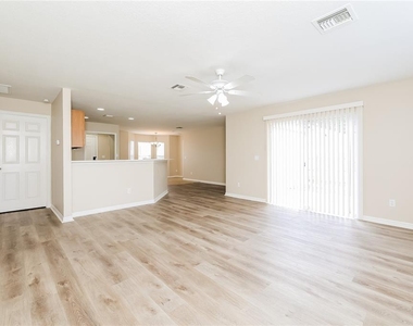 480 Danube Drive - Photo Thumbnail 1