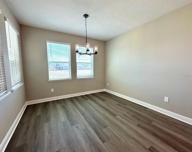 2122 Divot Drive - Photo Thumbnail 14