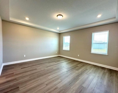 2122 Divot Drive - Photo Thumbnail 16