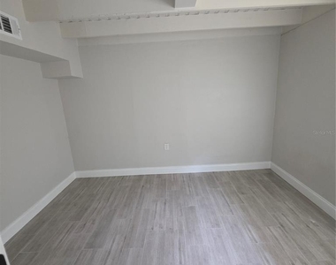 5101 Orange Avenue N - Photo Thumbnail 7