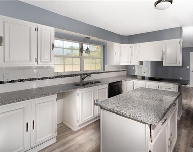 5308 County Road 122 - Photo Thumbnail 8