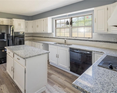 5308 County Road 122 - Photo Thumbnail 9