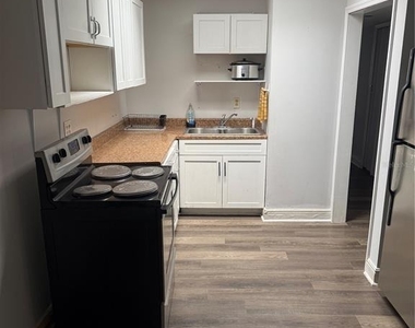 500 E 25th Street - Photo Thumbnail 2