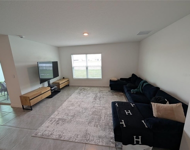801 Ace Outlaw Avenue - Photo Thumbnail 7