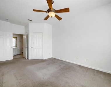 6466 Cava Alta Drive - Photo Thumbnail 9