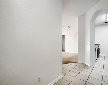 6466 Cava Alta Drive - Photo Thumbnail 3