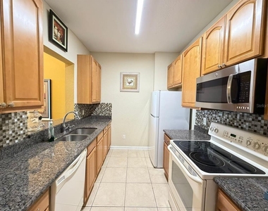 6466 Cava Alta Drive - Photo Thumbnail 3