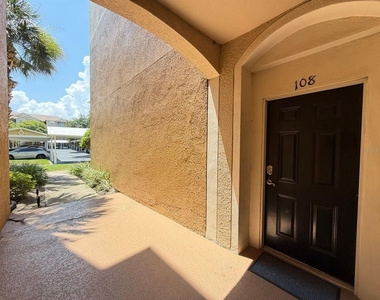 6466 Cava Alta Drive - Photo Thumbnail 2
