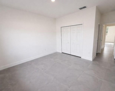 4837 Sw 138th Lane - Photo Thumbnail 4