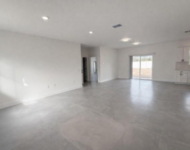 4837 Sw 138th Lane - Photo Thumbnail 3