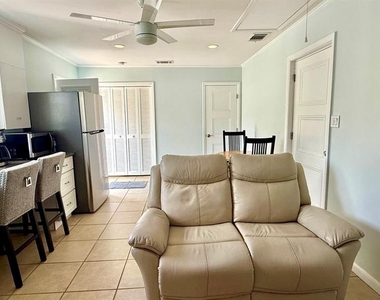 716 50th Street Court W - Photo Thumbnail 17