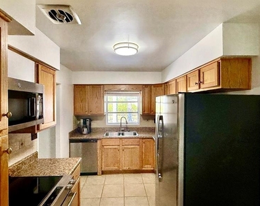 716 50th Street Court W - Photo Thumbnail 2