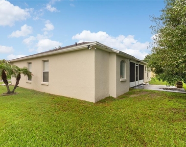 8207 Westmont Terrace Drive - Photo Thumbnail 42