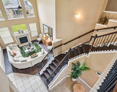 17711 Creek Bluff Lane - Photo Thumbnail 5