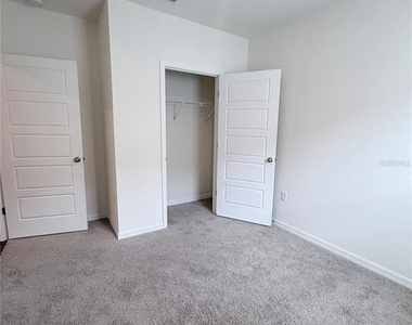 3057 Moulin Road - Photo Thumbnail 11