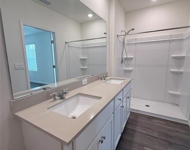 3057 Moulin Road - Photo Thumbnail 9