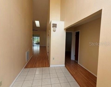 3207 Oakstand Lane - Photo Thumbnail 4