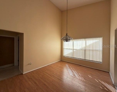 3207 Oakstand Lane - Photo Thumbnail 17