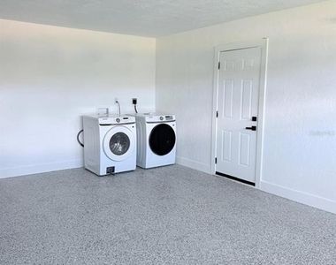 720 Capri Boulevard - Photo Thumbnail 24