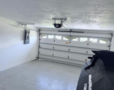 720 Capri Boulevard - Photo Thumbnail 25