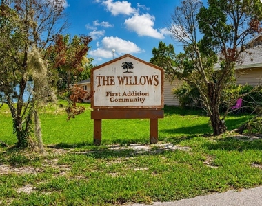 2910 Western Willow Terrace - Photo Thumbnail 22