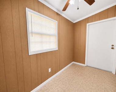 2910 Western Willow Terrace - Photo Thumbnail 19