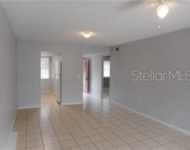 2929 W Oak Ridge Road - Photo Thumbnail 1