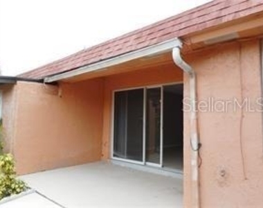 2929 W Oak Ridge Road - Photo Thumbnail 9