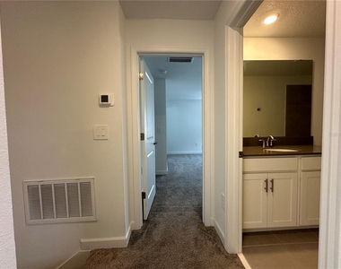 3118 Addison Boulevard - Photo Thumbnail 21
