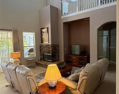 9718 Pineola Drive - Photo Thumbnail 8