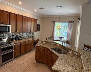 9718 Pineola Drive - Photo Thumbnail 14