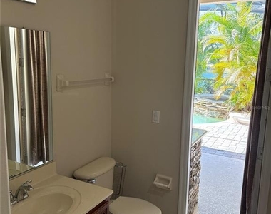 9718 Pineola Drive - Photo Thumbnail 31