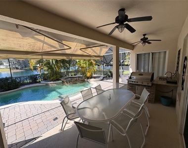 9718 Pineola Drive - Photo Thumbnail 48