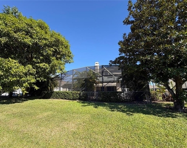 9718 Pineola Drive - Photo Thumbnail 55
