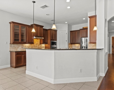 26111 Tintagel Lane - Photo Thumbnail 14
