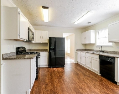 20110 River Brook Drive - Photo Thumbnail 7