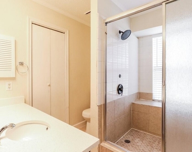 20110 River Brook Drive - Photo Thumbnail 10