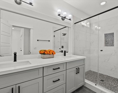 2906 Stevens Street - Photo Thumbnail 16